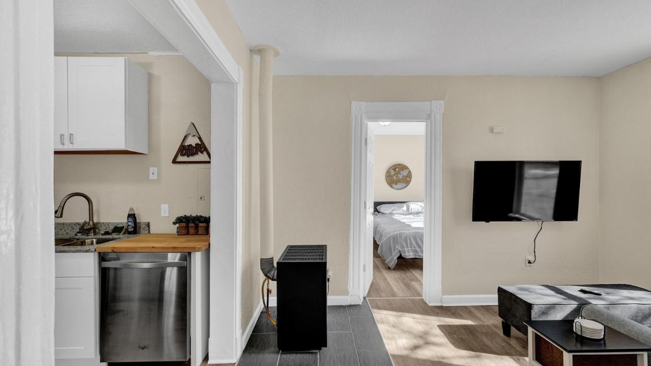 A Home Base For Your Journey Colorado Springs Ngoại thất bức ảnh