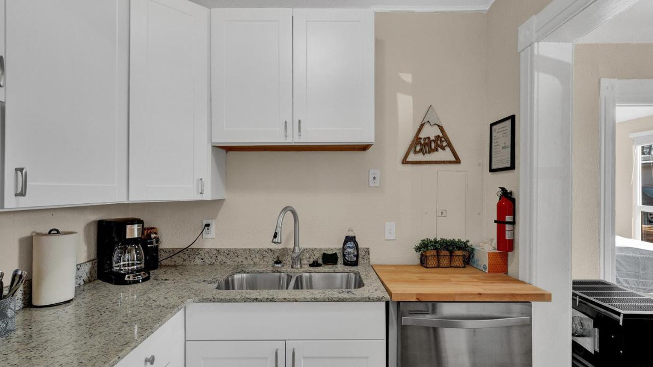 A Home Base For Your Journey Colorado Springs Ngoại thất bức ảnh